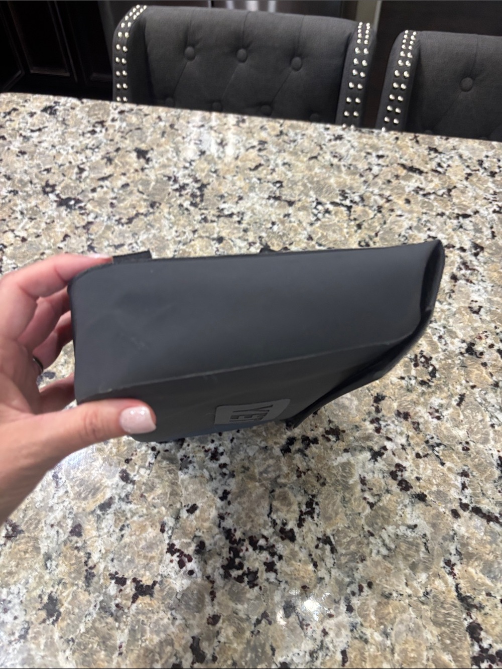 YETI 3L sidekick waterproof pouch in charcoal grey - Picture 7 of 10